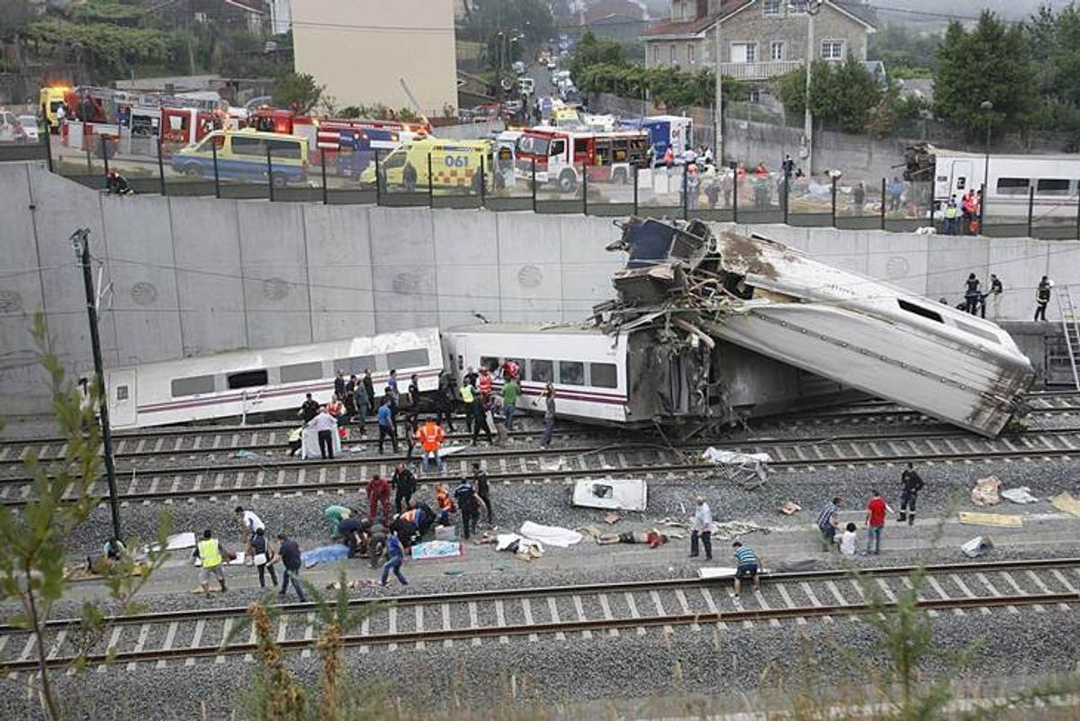 80 muertos por accidente de tren en España