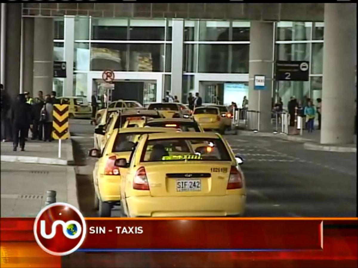 Taxistas del aeropuerto El Dorado se quejan de cobros excesivos por parte de Taxi Imperial