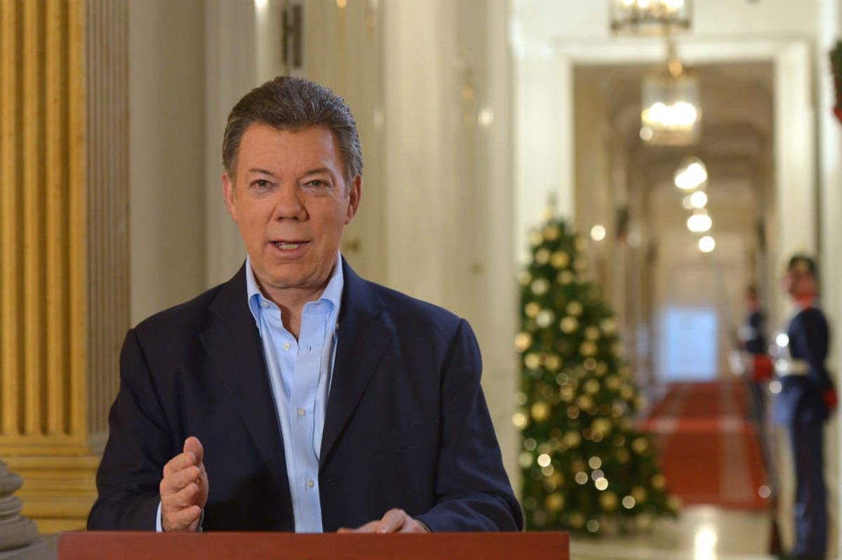 “Esperamos que el 2014 sea el año de la paz”: Santos
