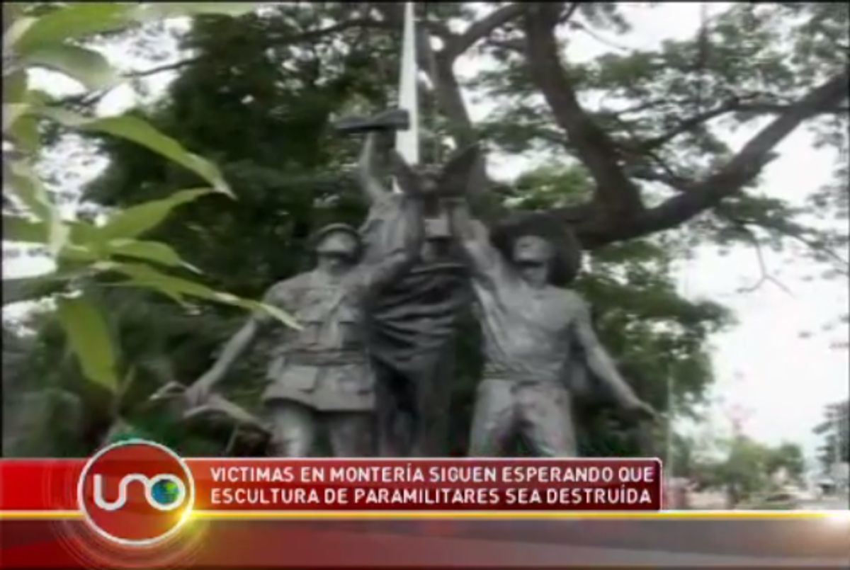 Víctimas en Montería siguen esperando que escultura de paramilitares sea destruida