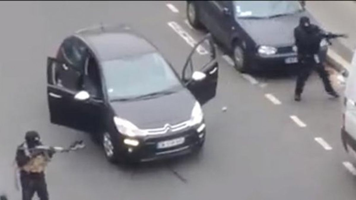 Francia, cerca de los sospechosos del atentado contra ‘Charlie Hebdo’