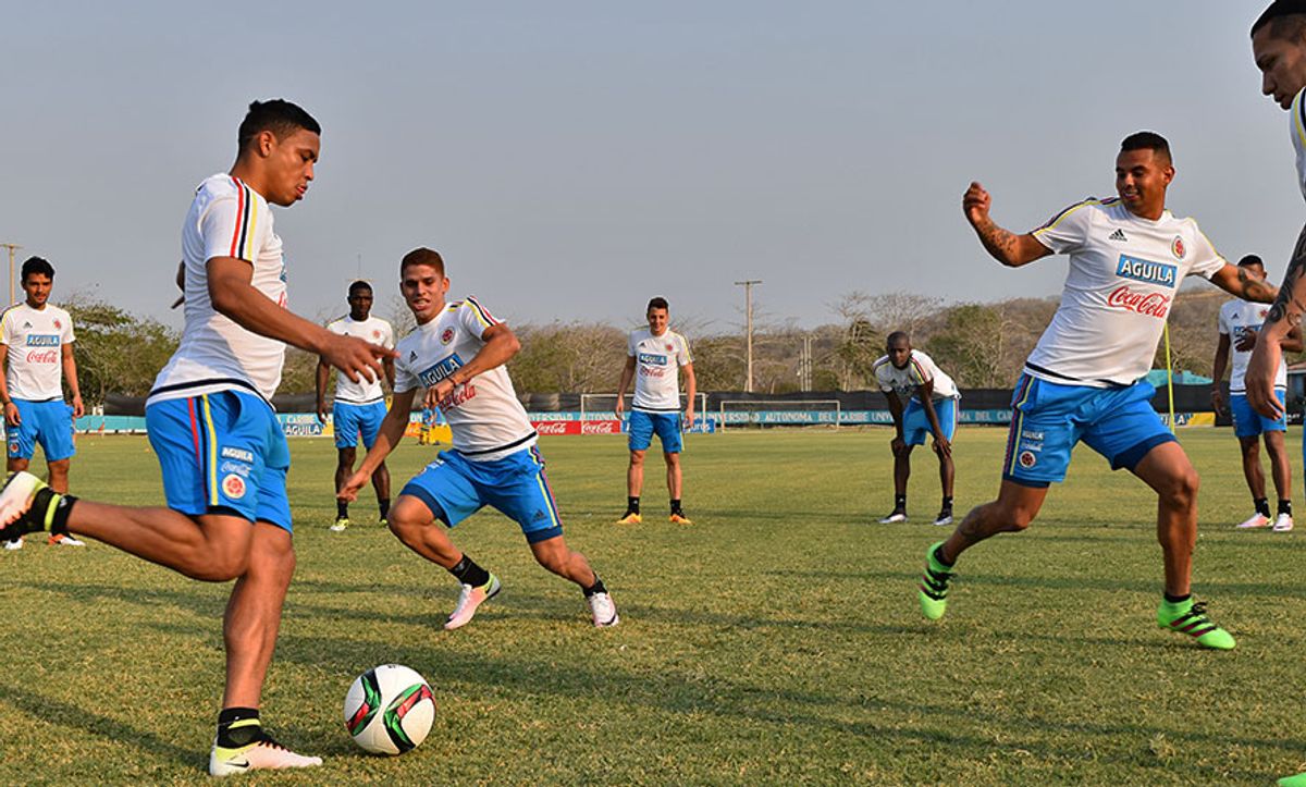 La selección Colombia prepara en Barranquilla el partido frente a Ecuador