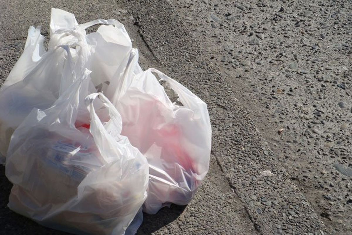 El impuesto a las bolsas plásticas impactaría el mercado en un 30 por ciento