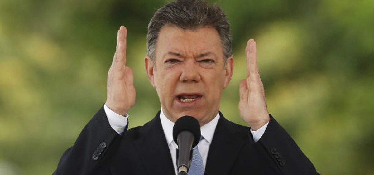 Santos inició campaña a favor del plebiscito