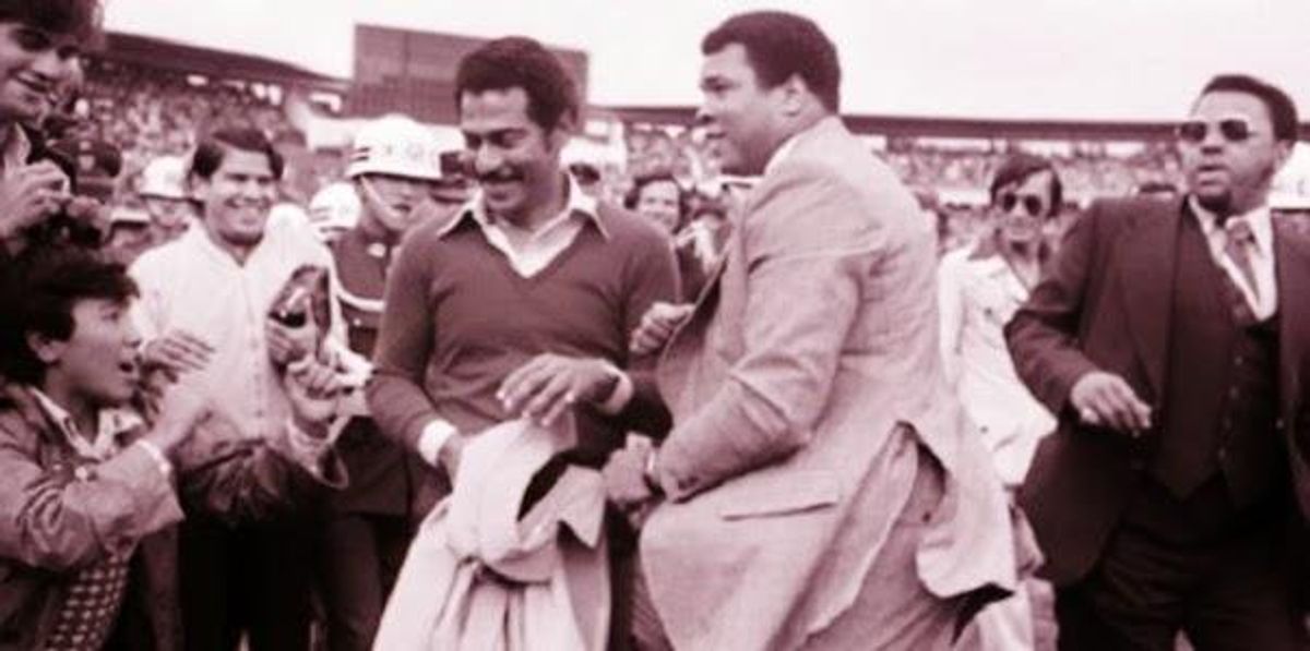 Un minuto de silencio en memoria de Muhammad Ali