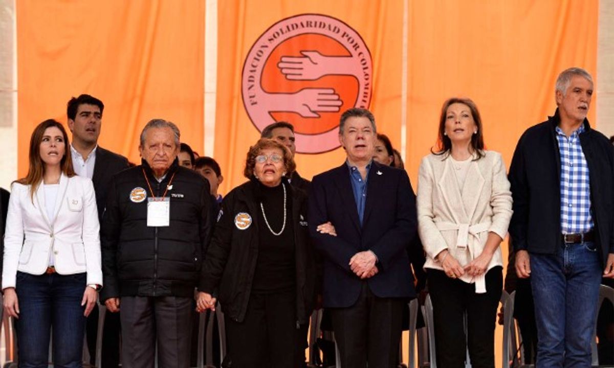 Nidia Quintero entregó la fundación Solidaridad por Colombia a su nieta Carolina Hoyos