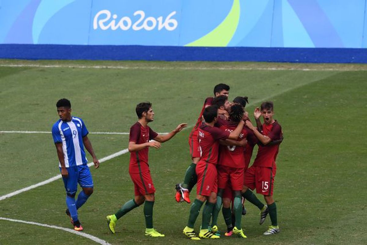 Portugal derrotó a Honduras y clasificó a segunda fase en el fútbol olímpico