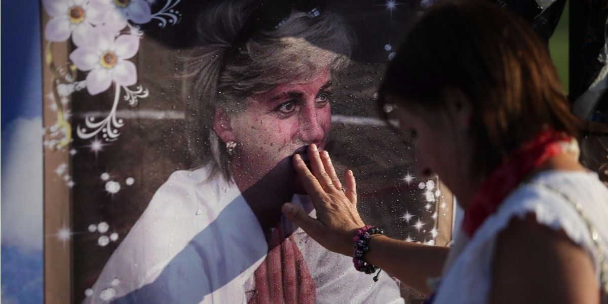 El mundo recuerda a la princesa Diana - Foto: Daniel LEAL-OLIVAS / AFP