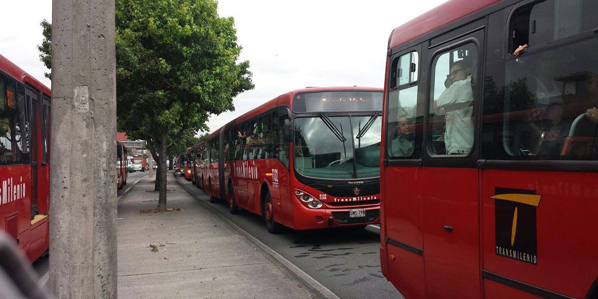 En 2017 se registraron más de 9 mil fallas en buses de TransMilenio