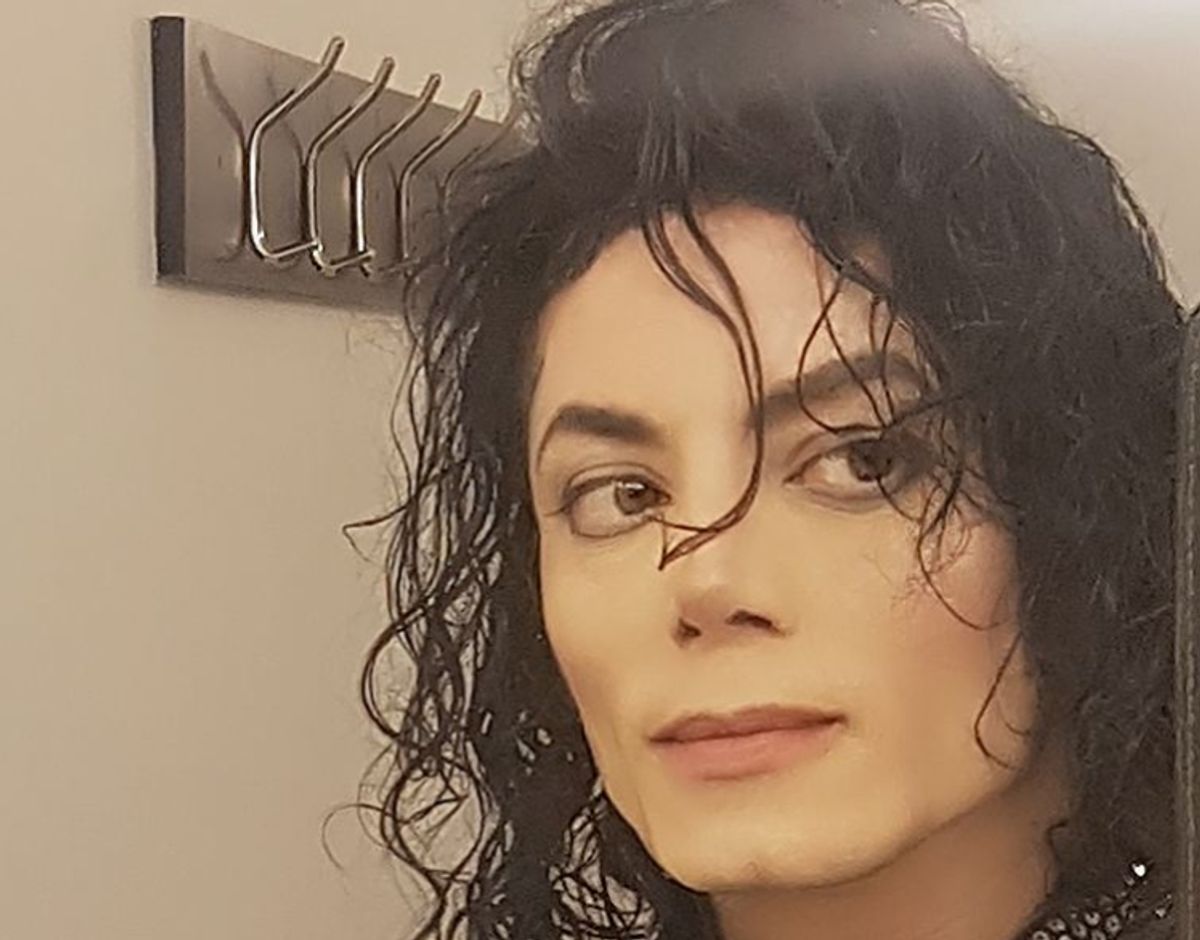 ¿Michael Jackson reencarnó? 10 fotos de su doble más perfecto
