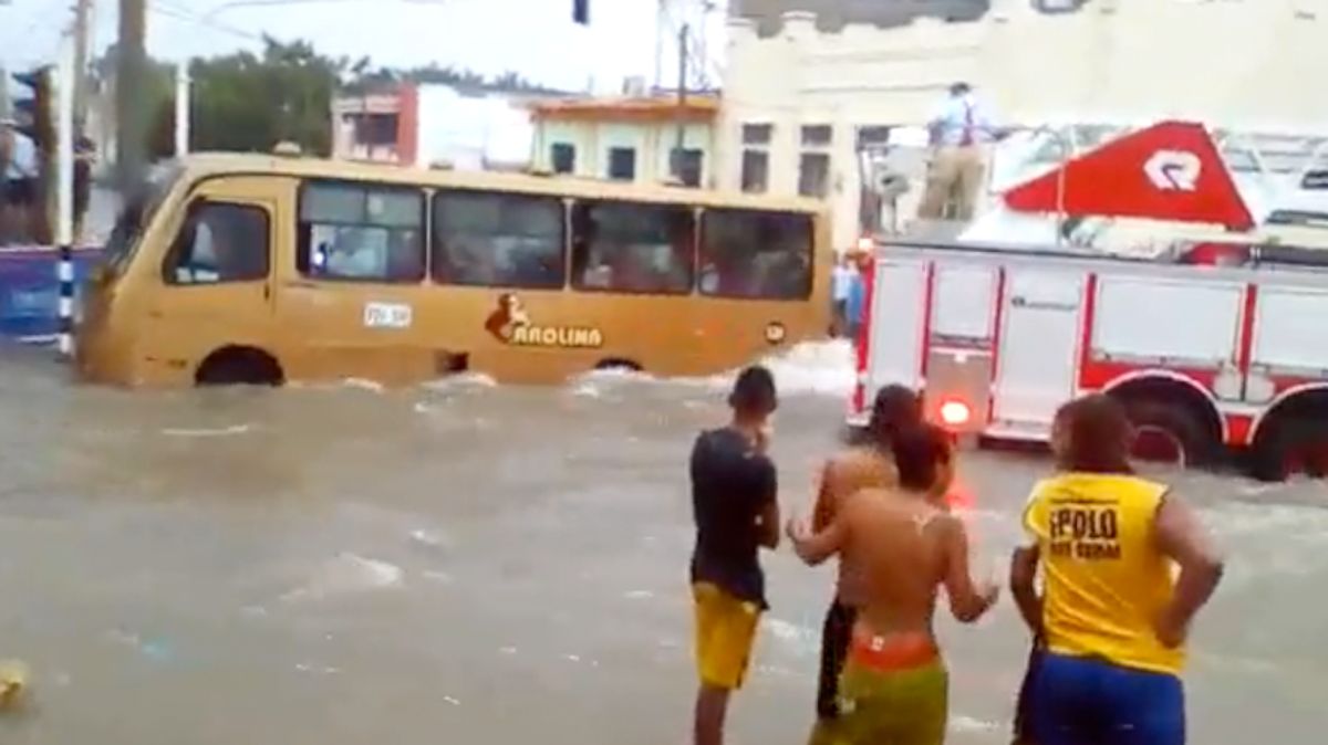 Arroyos provocan emergencia en Barranquilla