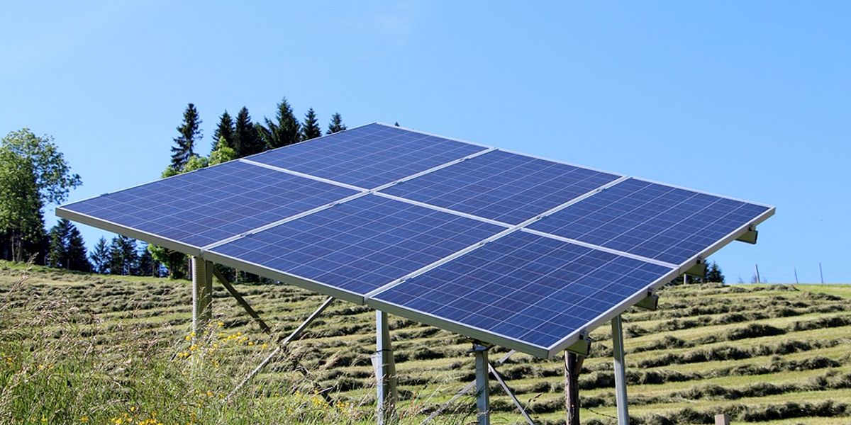 Granja fotovoltaica empezó a generar energía solar a gran escala