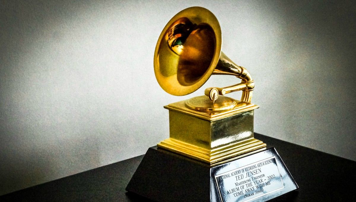 Por terremoto de México, se pospone anuncio de nominados a los Grammy Latino
