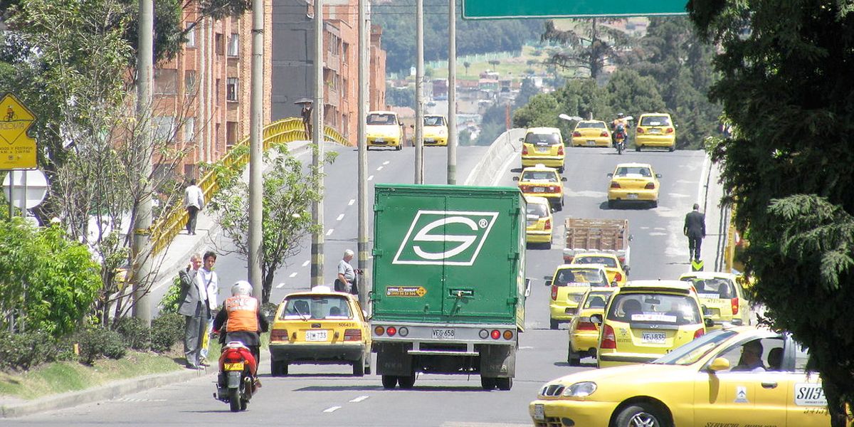 Se normaliza el tráfico en Bogotá luego del paro de taxistas