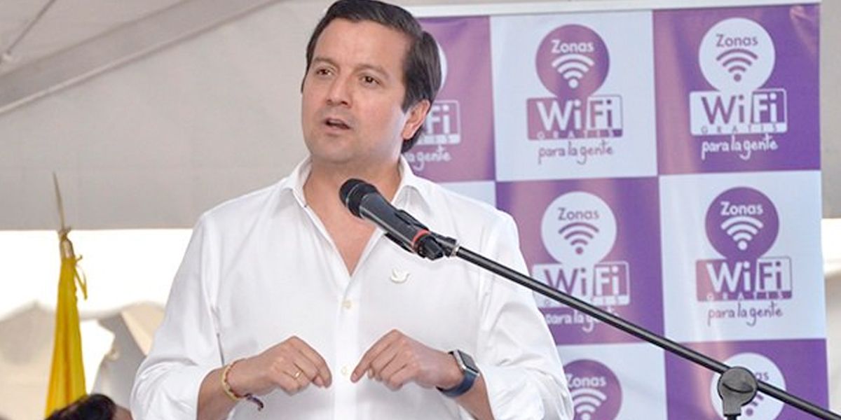 Mintic rechaza impuesto a telefonía celular en Bucaramanga