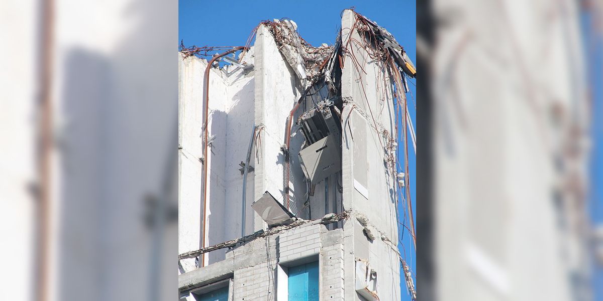 Condenan a tres personas por homicidio culposo, tras derrumbe del edificio Space