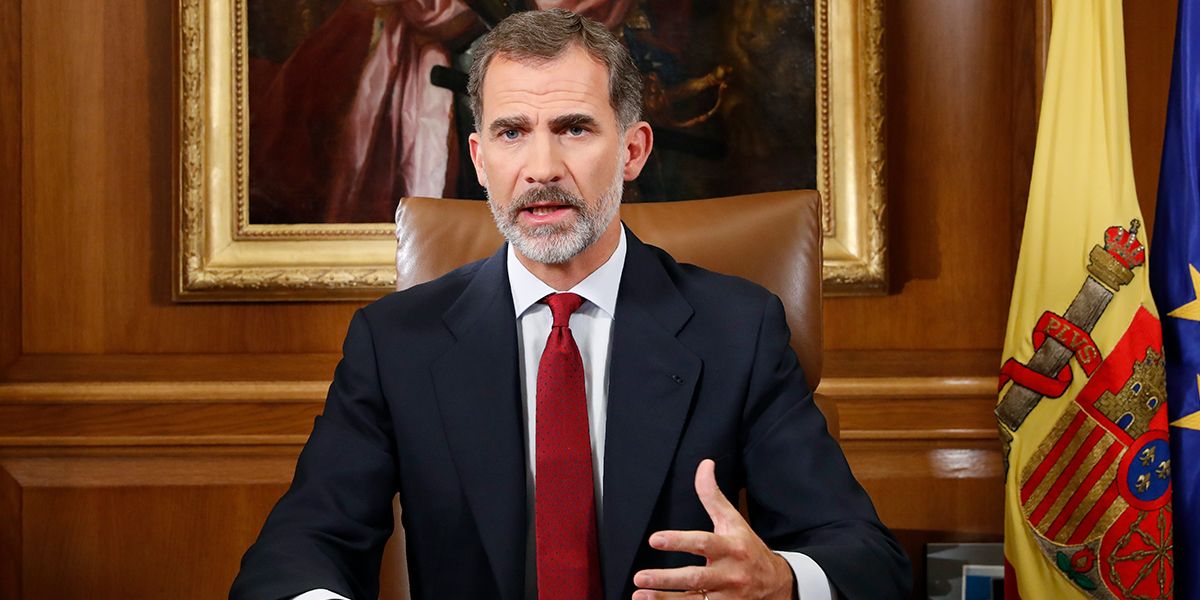 Legítimos poderes del Estado deben asegurar orden constitucional: rey de España