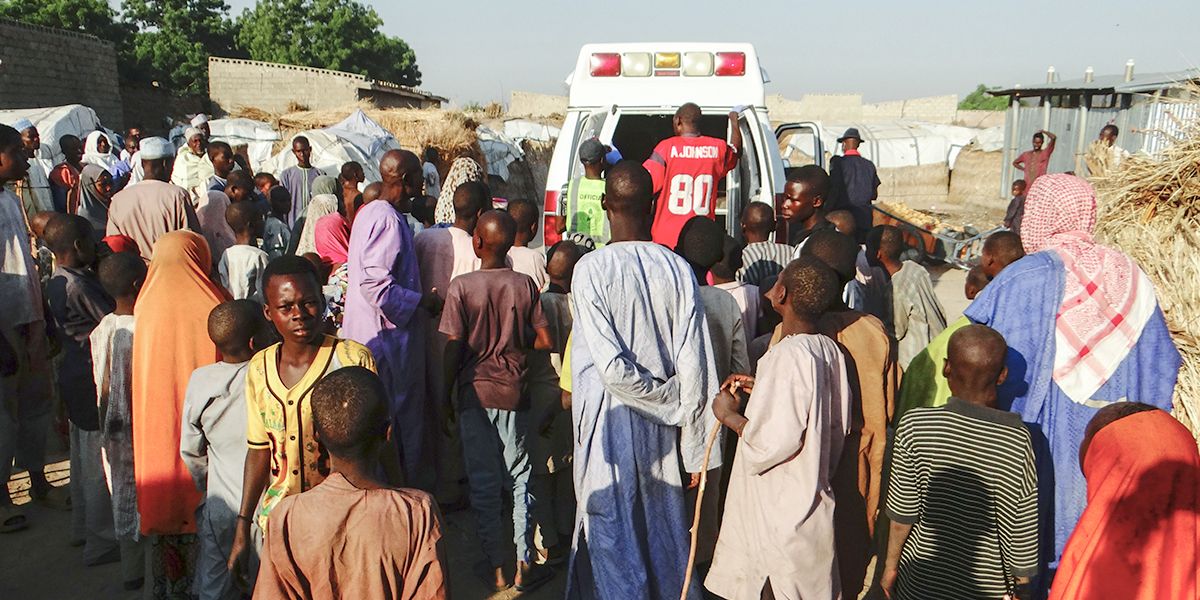 Al menos 13 muertos y 18 heridos deja un triple ataque suicida en Nigeria