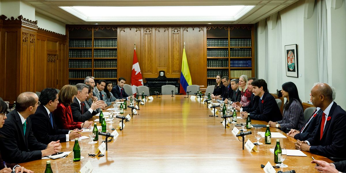 Presidente Santos se reúne con empresarios canadienses en Toronto