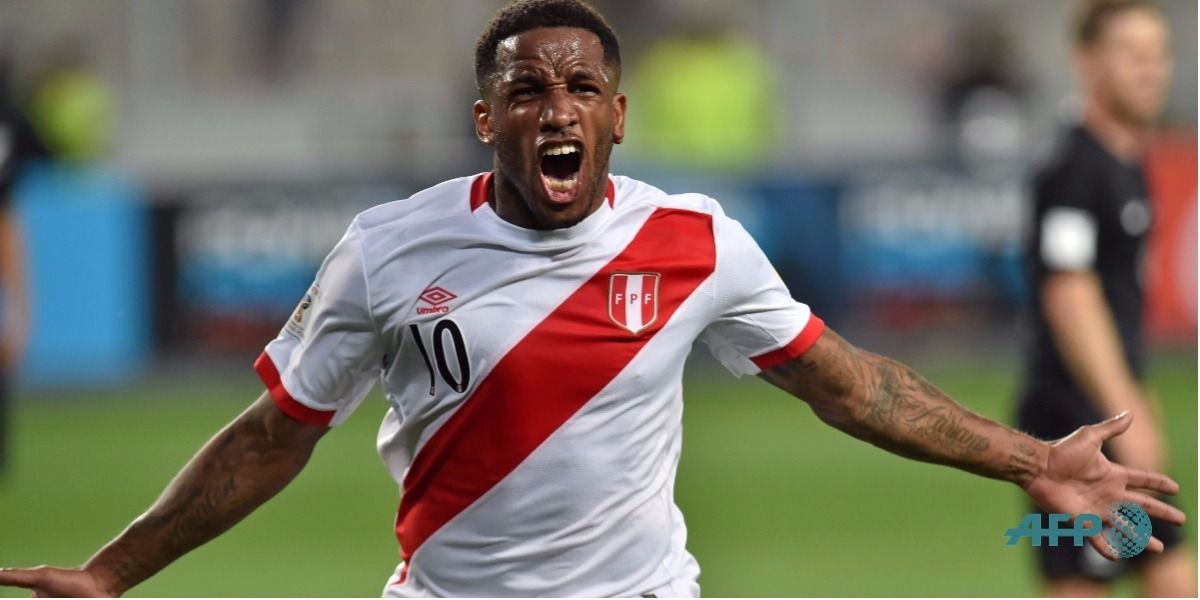 'La Foquita' Farfán marcó el gol de Perú - Foto: LUKA GONZALES / AFP