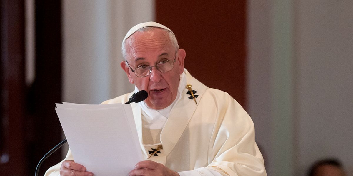 Papa recomienda recurrir a la psiquiatría cuando se detecta la homosexualidad en la infancia