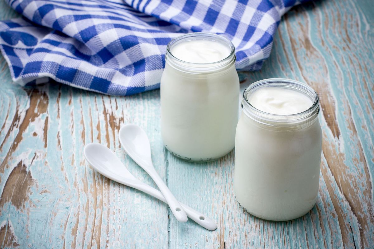 Conoce las propiedades del néctar de yogurt griego y prepáralo en casa