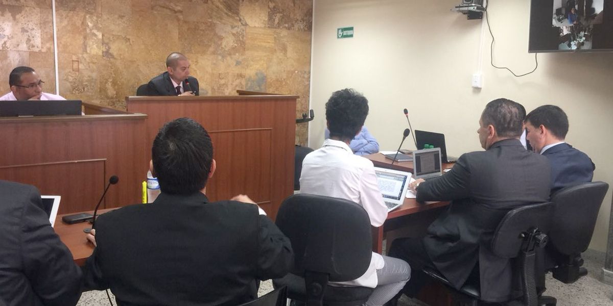 Mayor (r) Meneses no declaró en juicio contra Santiago Uribe