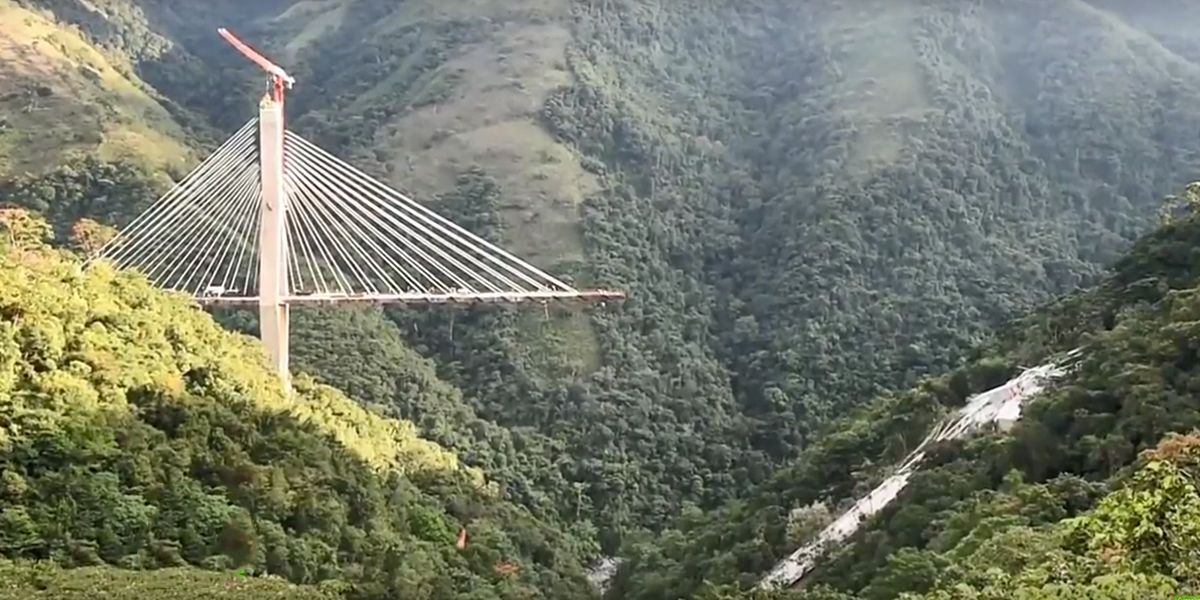 El caído puente Chirajara se convirtió en fondo para selfies