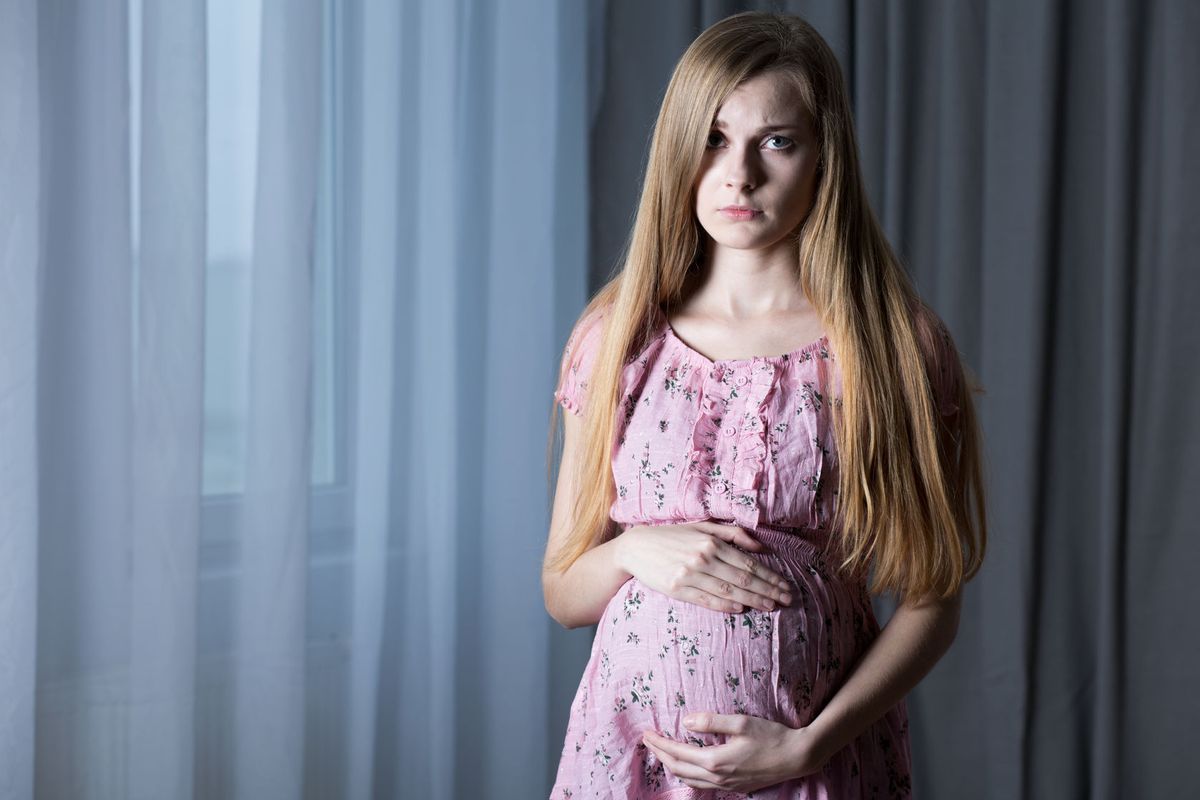 ¿Cuáles son los riesgos del embarazo adolescente?