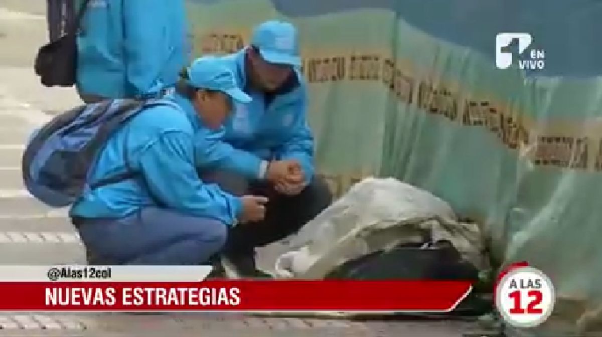 Habitantes de calle en Bogotá. / FOTO: Captura de pantalla emisión noticias "A Las 12".