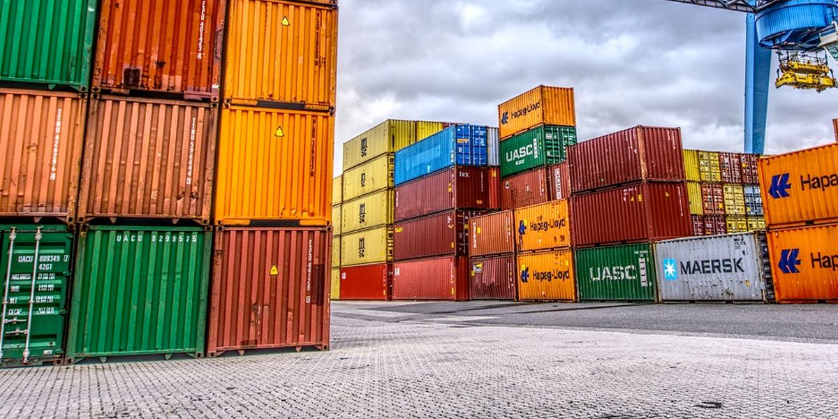 Déficit comercial de Colombia bajó 28% en febrero