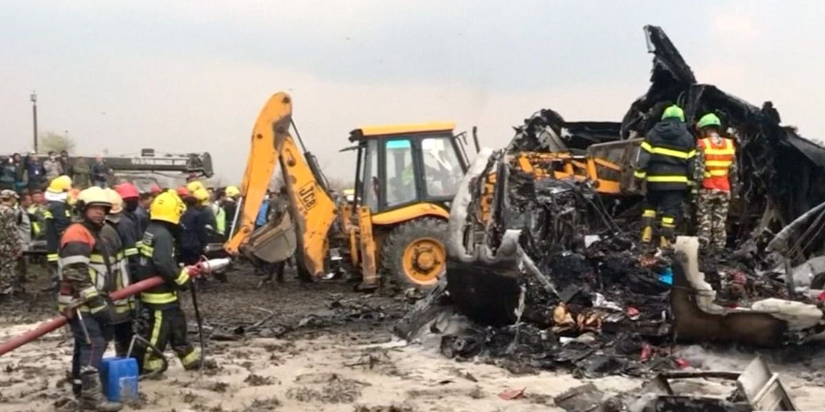 49 muertos tras accidente de avión de US-Bangla en Katmandú