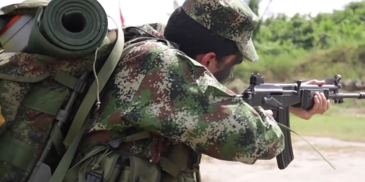 Un soldado muerto deja combate entre Ejército y ELN en Simití, Bolívar