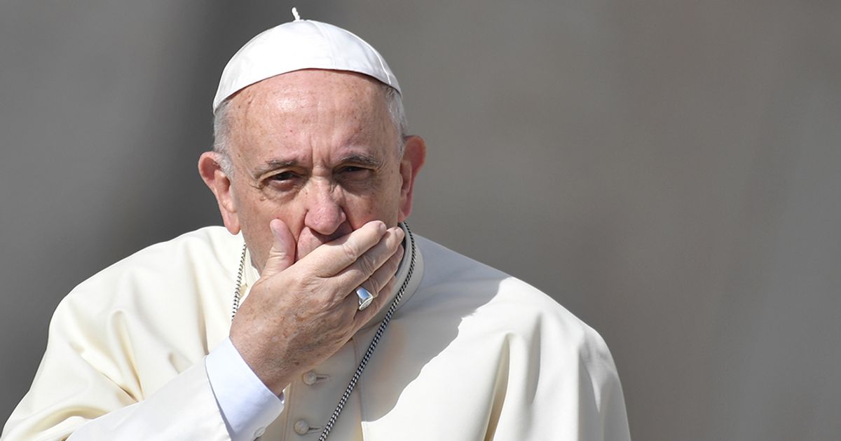 Falta de condena a escándalos económicos y sexuales indigna a los jóvenes: papa