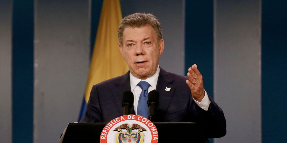 Presidente Santos rechaza presunto ataque químico en Siria