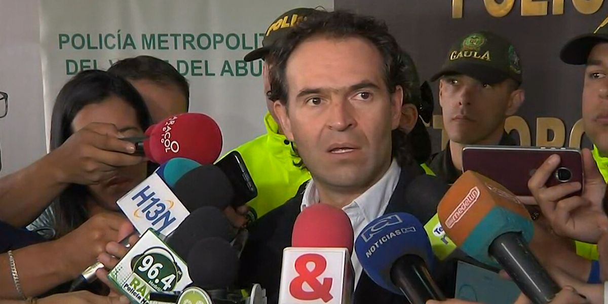 Alcalde de Medellín critica posición del gobernador de Antioquia