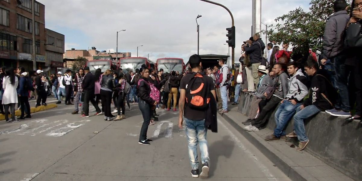 Habilitan Portal Américas de TransMilenio tras bloqueos de usuarios