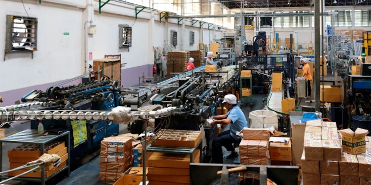 Producción industrial se desploma, en marzo cayó 1,4 %