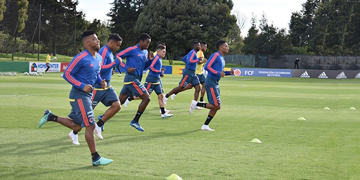 17 jugadores de la Selección Colombia adelantan entrenamientos en Bogotá