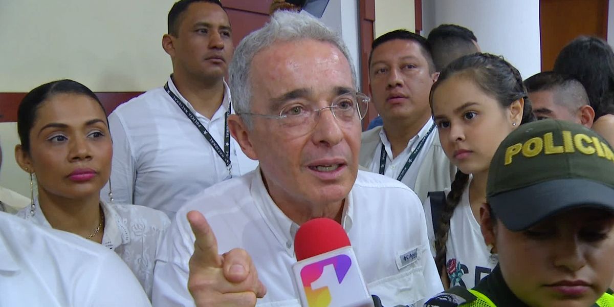 Uribe se pronuncia por decisión frente a masacres de San Roque, La Granja y El Aro
