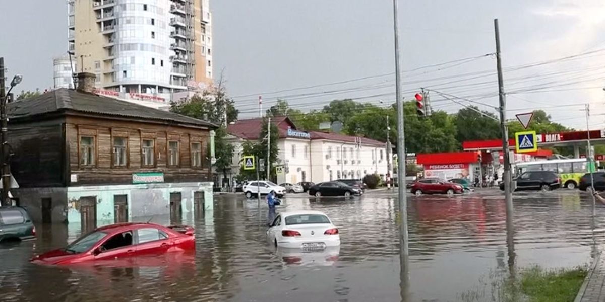 Mal clima deja una ciudad sede mundialista bajo el agua