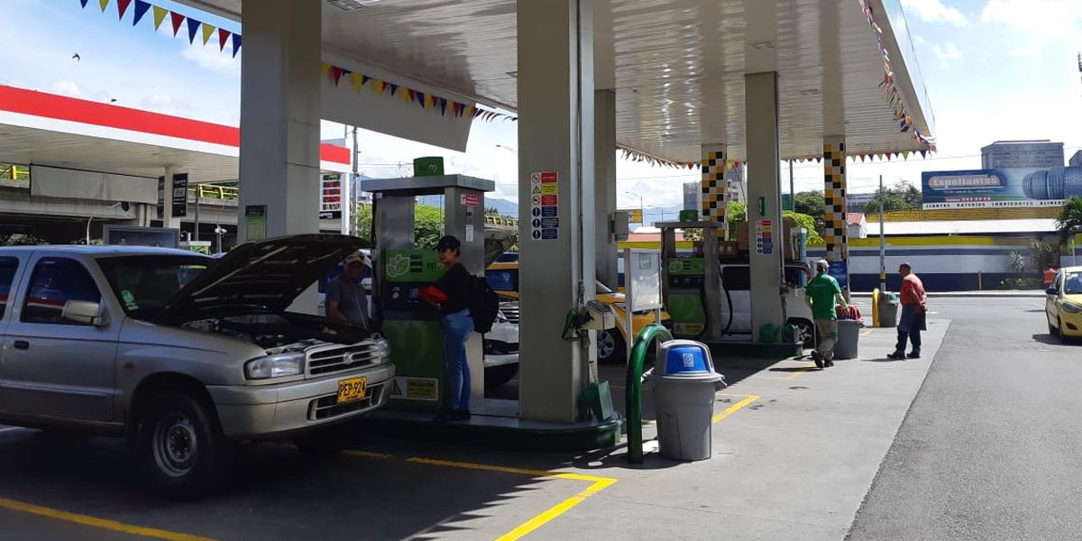 Medellín también sufrió racionamiento de gas vehicular por daño de gasoducto en Boyacá