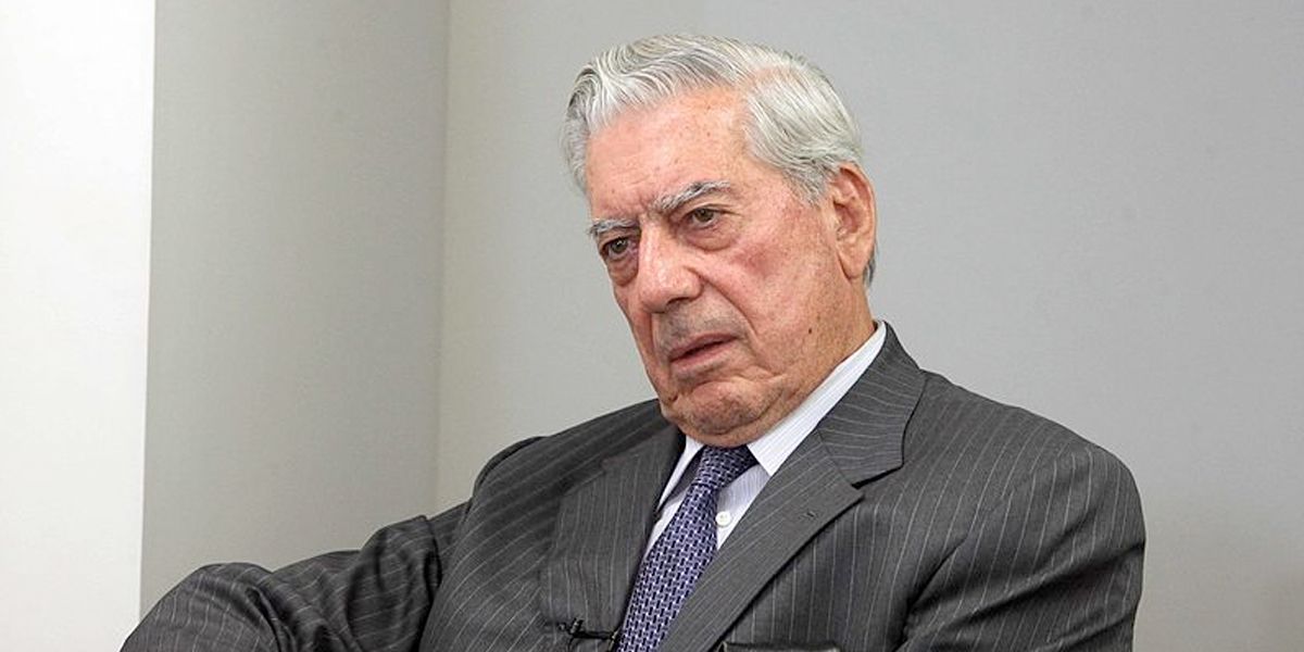 Hospitalizan a Mario Vargas Llosa por hematoma y traumatismo cranoencefálico