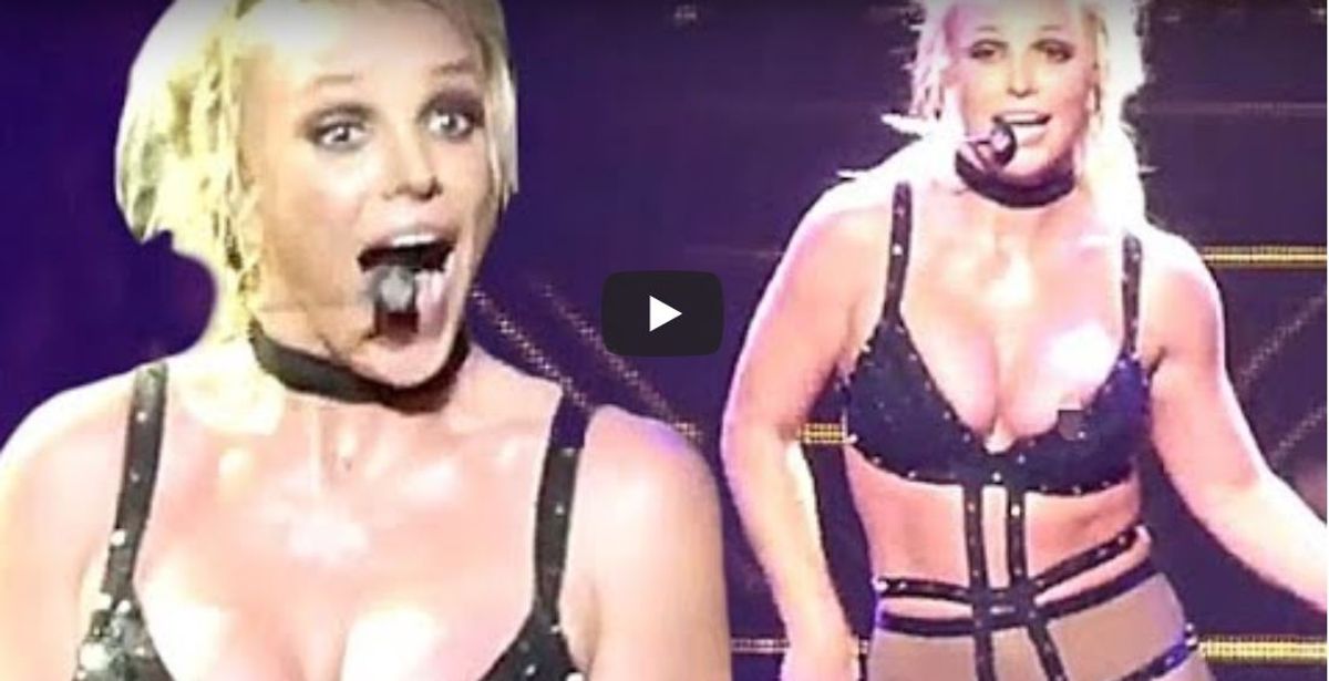 Video: Britney Spears terminó mostrando sus pechos en pleno concierto