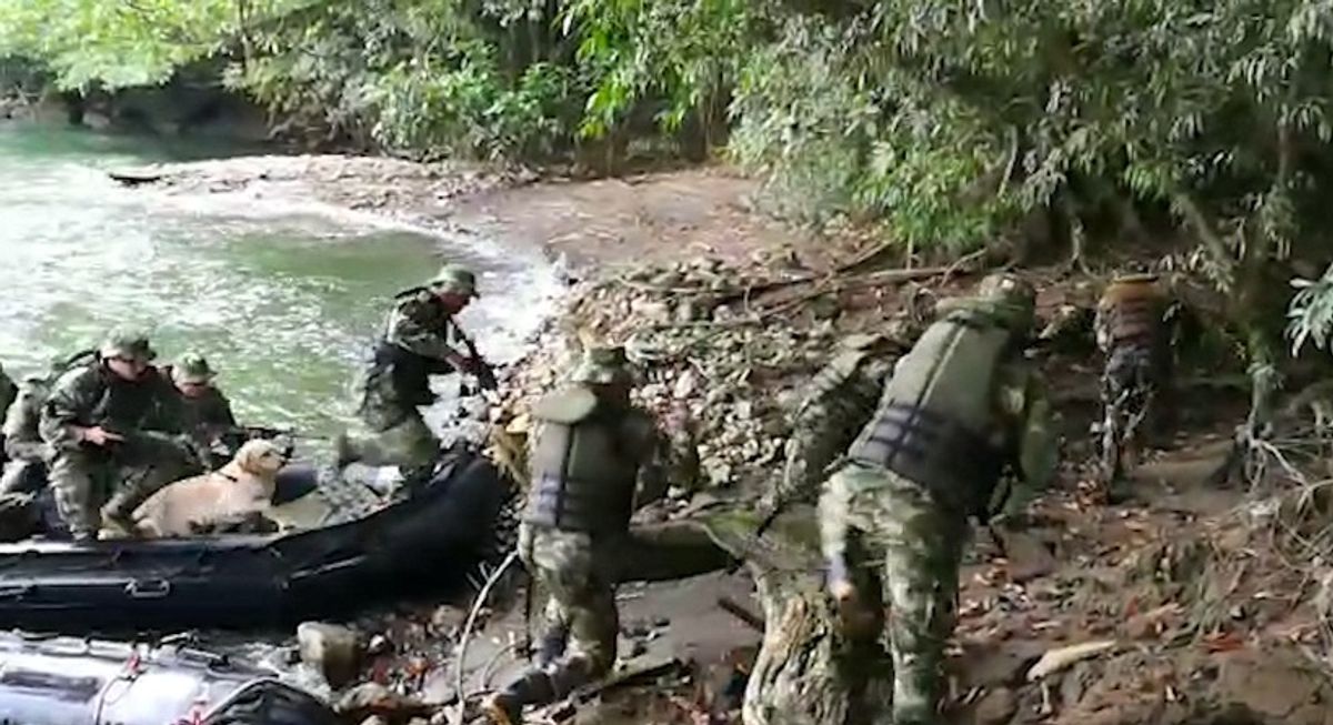 Con nuevos equipos militares siguen en la búsqueda de alias ‘Guacho’