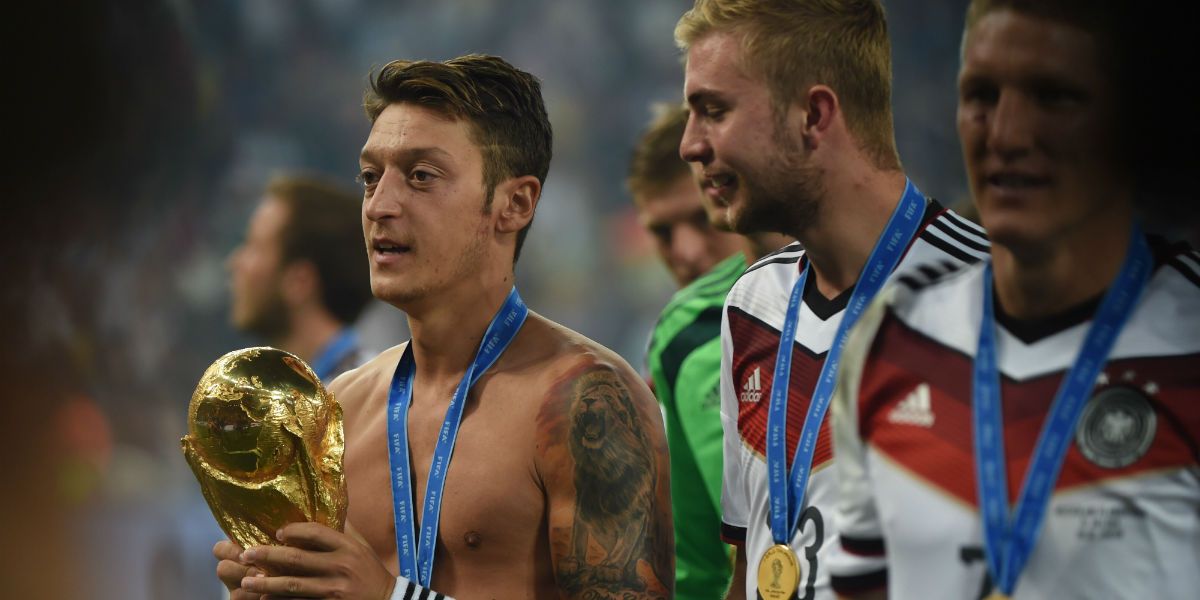 Mesut Özil seleccion alemana racismo