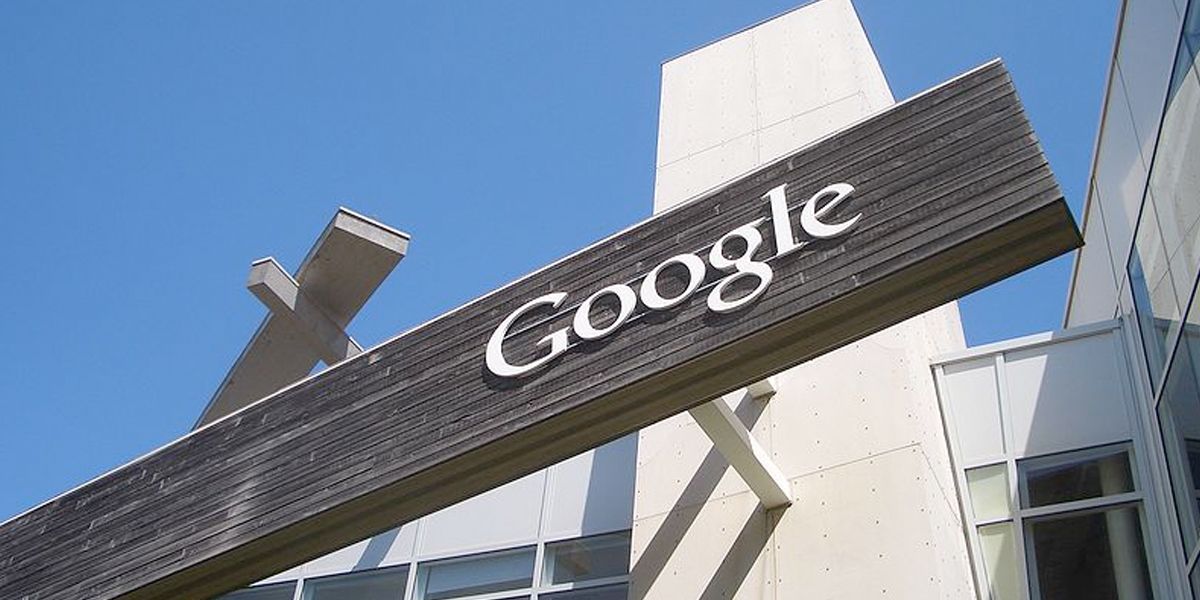 CE multa a Google con 1.490 millones euros por abusar de dominio en anuncios