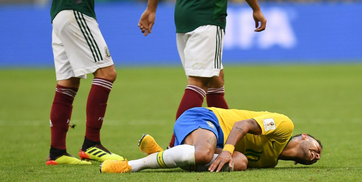 “Es una vergüenza para el fútbol”, Osorio arremete contra Neymar tras la eliminación de México