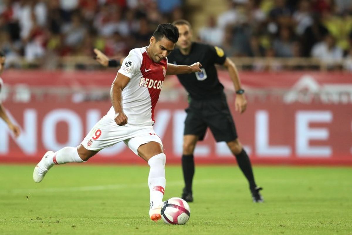 Falcao erró penal en el empate del Mónaco ante el Lille