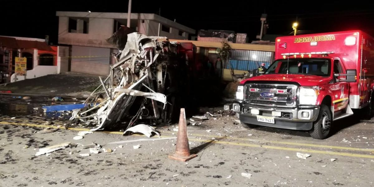 Coordinan acciones para evaluar hechos del accidente de tránsito en Ecuador